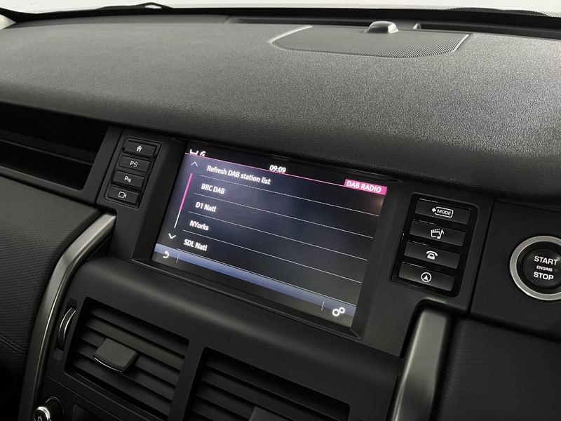 2019 (19) LAND ROVER DISCOVERY SPORT 2.0 TD4 180 HSE Luxury 5dr Auto 5007576