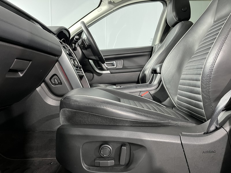 2019 (19) LAND ROVER DISCOVERY SPORT 2.0 TD4 180 HSE Luxury 5dr Auto 5007582