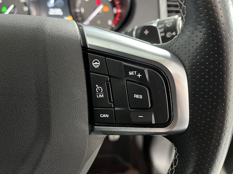 2019 (19) LAND ROVER DISCOVERY SPORT 2.0 TD4 180 HSE Luxury 5dr Auto 5007573