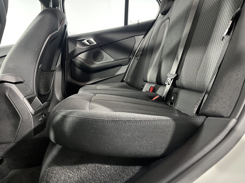 2020 (70) BMW 1 SERIES 118i SE 5dr 4986707