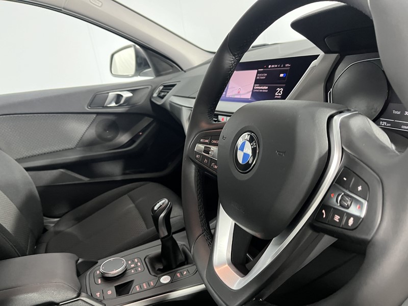 2020 (70) BMW 1 SERIES 118i SE 5dr 4986693