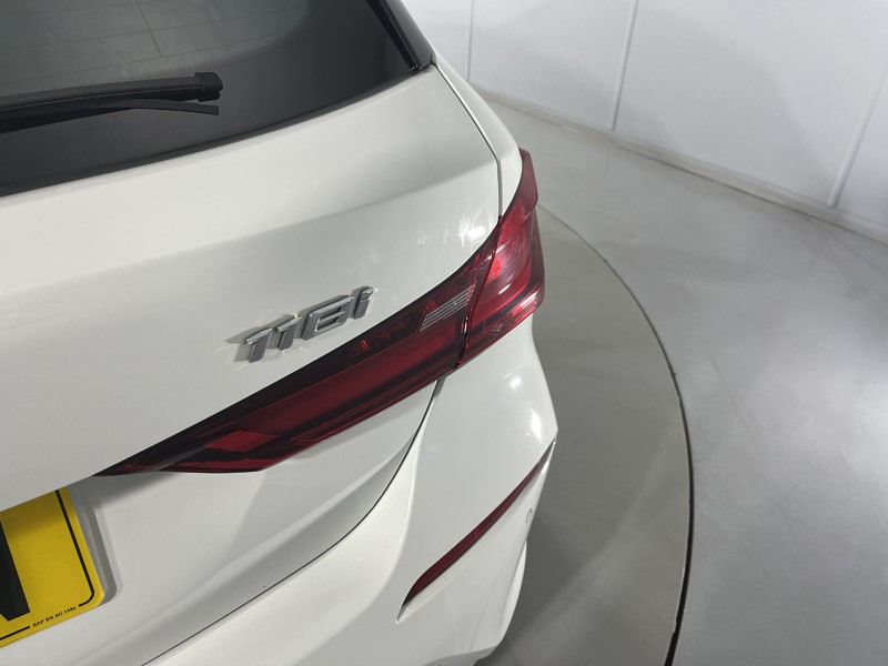 2020 (70) BMW 1 SERIES 118i SE 5dr 4986712