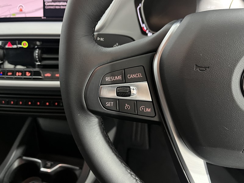 2020 (70) BMW 1 SERIES 118i SE 5dr 4986694