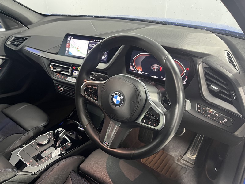 2023 (72) BMW 1 SERIES 118i [136] M Sport 5dr Step Auto [LCP] 4994473