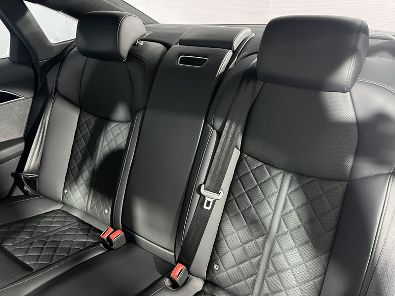 2022 (22) AUDI A8 L 50 TDI Quattro Vorsprung 4dr Tiptronic 4963033