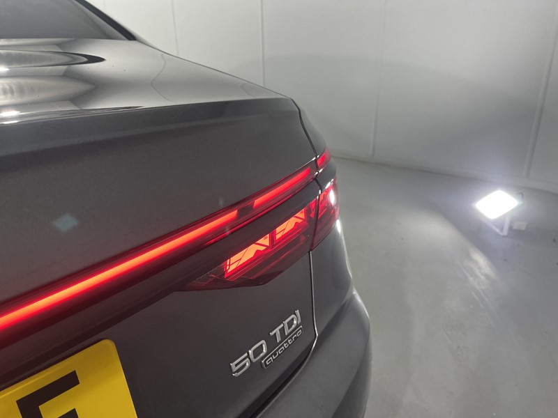 2022 (22) AUDI A8 L 50 TDI Quattro Vorsprung 4dr Tiptronic 4963064