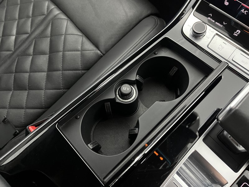 2022 (22) AUDI A8 L 50 TDI Quattro Vorsprung 4dr Tiptronic 4963054