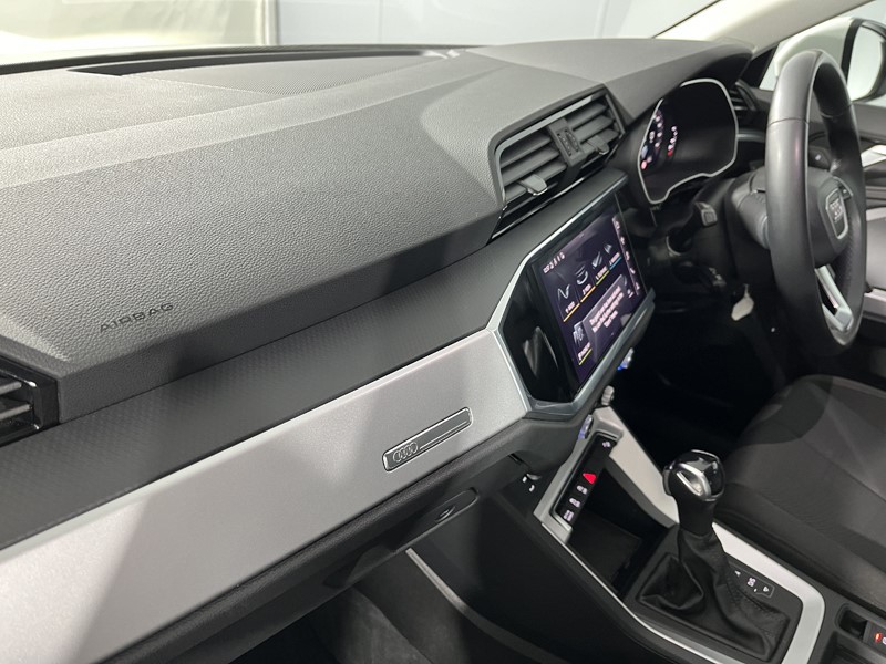 2022 (22) AUDI Q3 35 TFSI Technik 5dr S Tronic 4980539