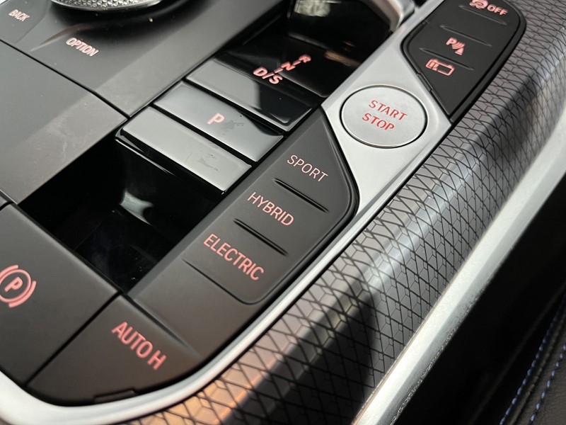 2024 (24) BMW 3 SERIES 330e M Sport 4dr Step Auto 4981935