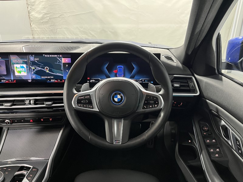 2024 (24) BMW 3 SERIES 330e M Sport 4dr Step Auto 4981906