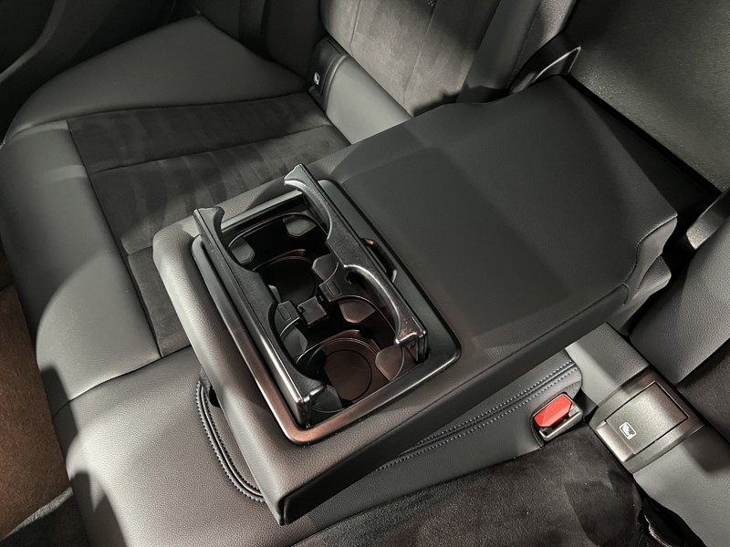 2024 (24) BMW 3 SERIES 330e M Sport 4dr Step Auto 4981939