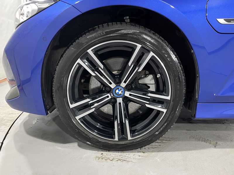 2024 (24) BMW 3 SERIES 330e M Sport 4dr Step Auto 4981915