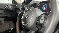 2022 (22) MINI COUNTRYMAN 1.5 Cooper Classic 5dr Auto 4982023