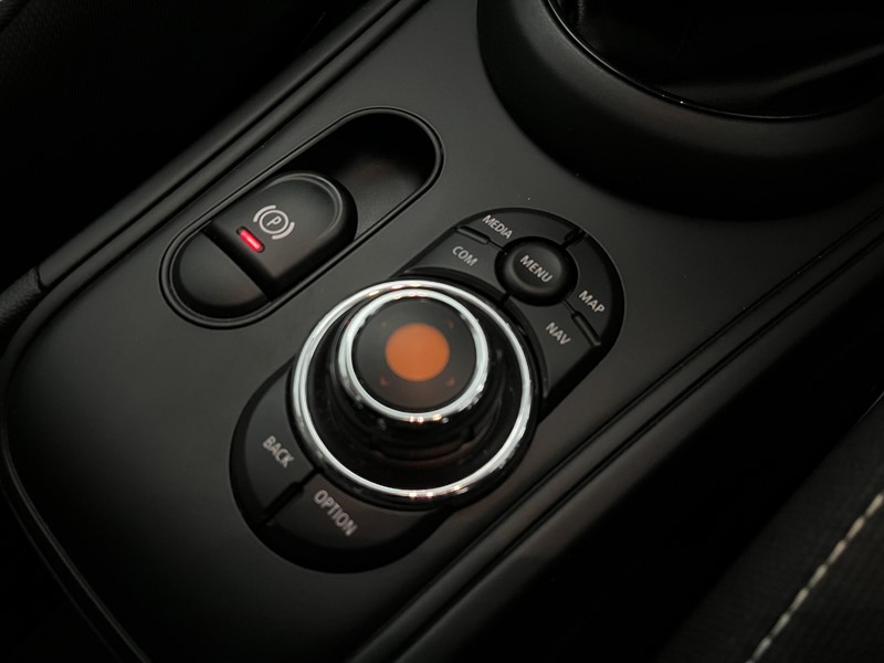 2019 (69) MINI COUNTRYMAN 1.5 Cooper Classic 5dr 4991289