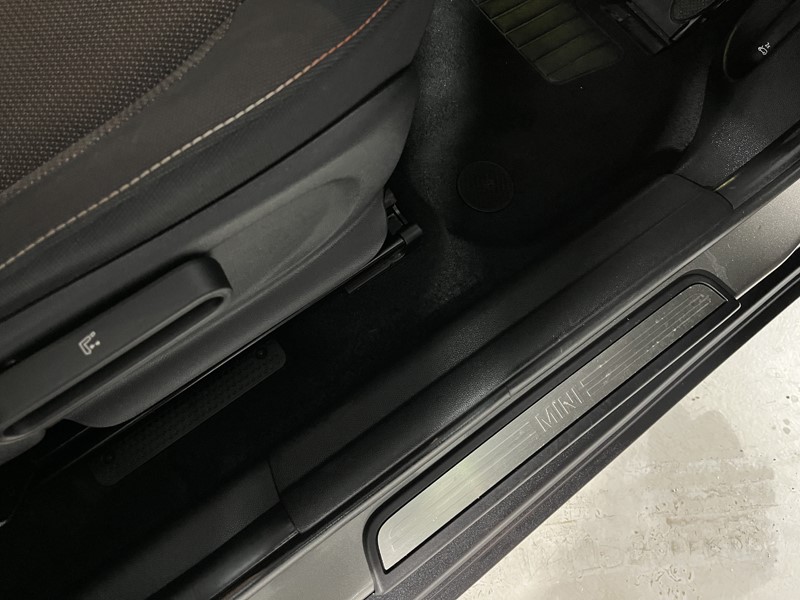 2019 (69) MINI COUNTRYMAN 1.5 Cooper Classic 5dr 4991276