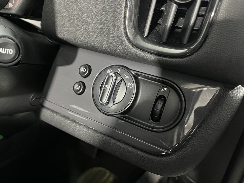 2019 (69) MINI COUNTRYMAN 1.5 Cooper Classic 5dr 4991278