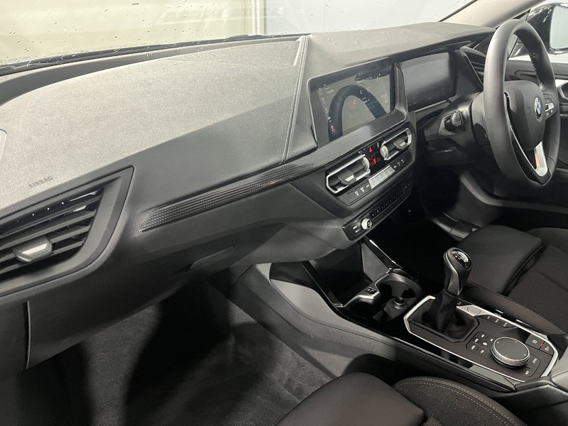 2022 (72) BMW 2 SERIES 218i [136] Sport 4dr [Live Cockpit Professional] 4994427
