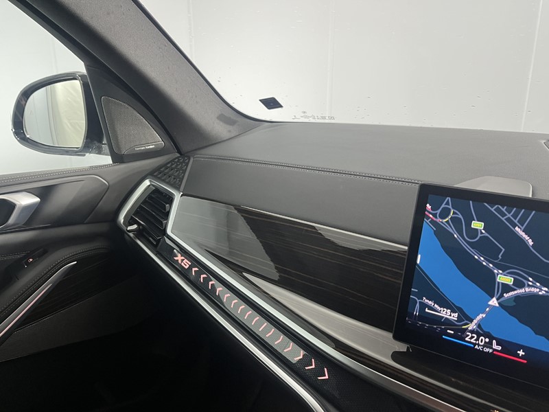 2025 (25) BMW X5 xDrive30d MHT M Sport 5dr Auto 5000657