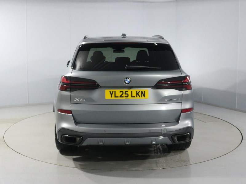 2025 (25) BMW X5 xDrive30d MHT M Sport 5dr Auto 5000644