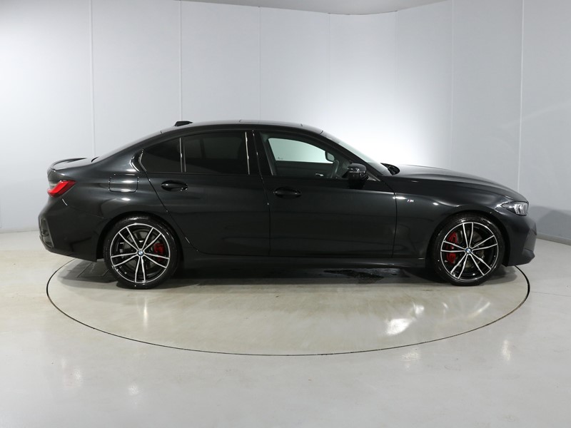 2024 (74) BMW 3 SERIES 320i M Sport 4dr Step Auto 4985637