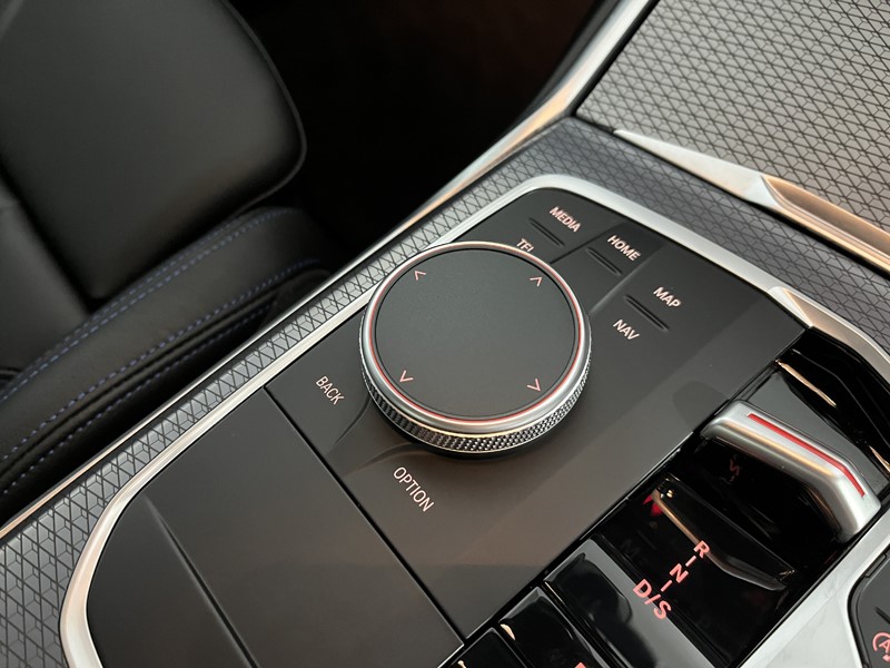 2024 (74) BMW 3 SERIES 320i M Sport 4dr Step Auto 4985671