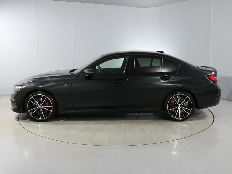 2024 (74) BMW 3 SERIES 320i M Sport 4dr Step Auto 4985687