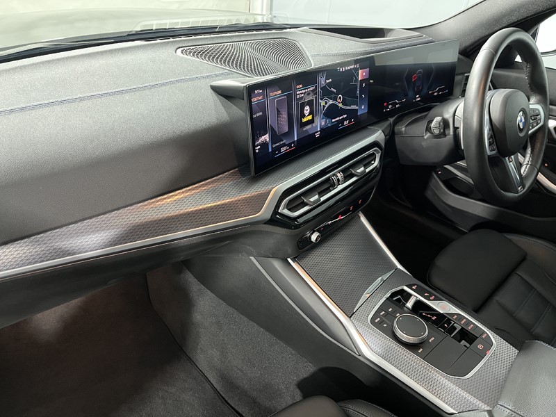 2024 (74) BMW 3 SERIES 320i M Sport 4dr Step Auto 4985641