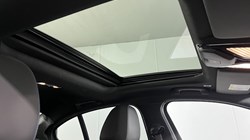 2024 (74) BMW 3 SERIES 320i M Sport 4dr Step Auto 4985651