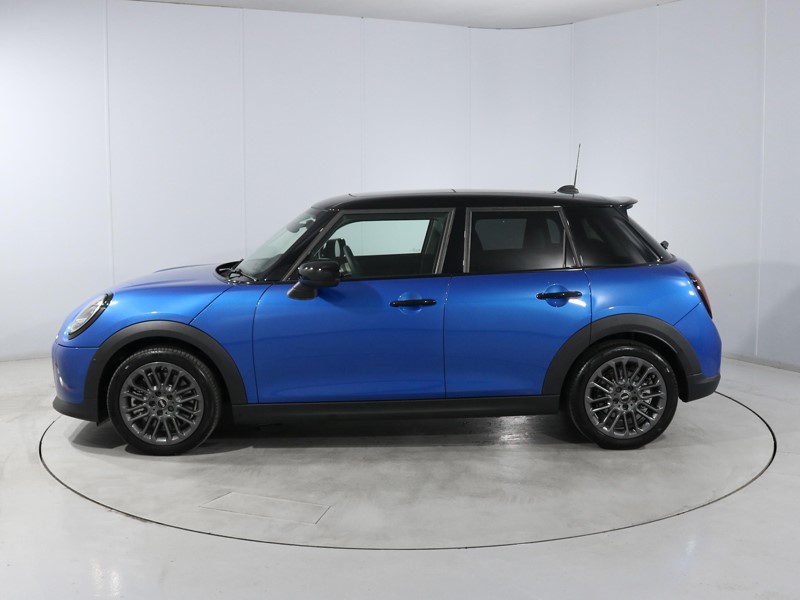 2026 (75) MINI COOPER 2.0 S Sport [Level 2] 5dr Auto 5633629