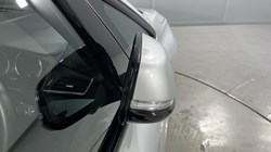 2019 (19) BMW 2 SERIES 220i M Sport 5dr DCT 4985424