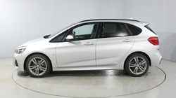 2019 (19) BMW 2 SERIES 220i M Sport 5dr DCT 4985430