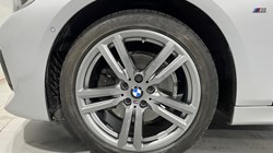 2019 (19) BMW 2 SERIES 220i M Sport 5dr DCT 4985381