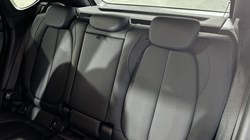 2019 (19) BMW 2 SERIES 220i M Sport 5dr DCT 4985377