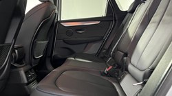 2019 (19) BMW 2 SERIES 220i M Sport 5dr DCT 4985417