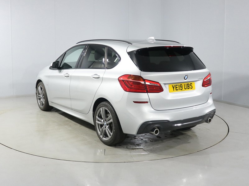 2019 (19) BMW 2 SERIES 220i M Sport 5dr DCT