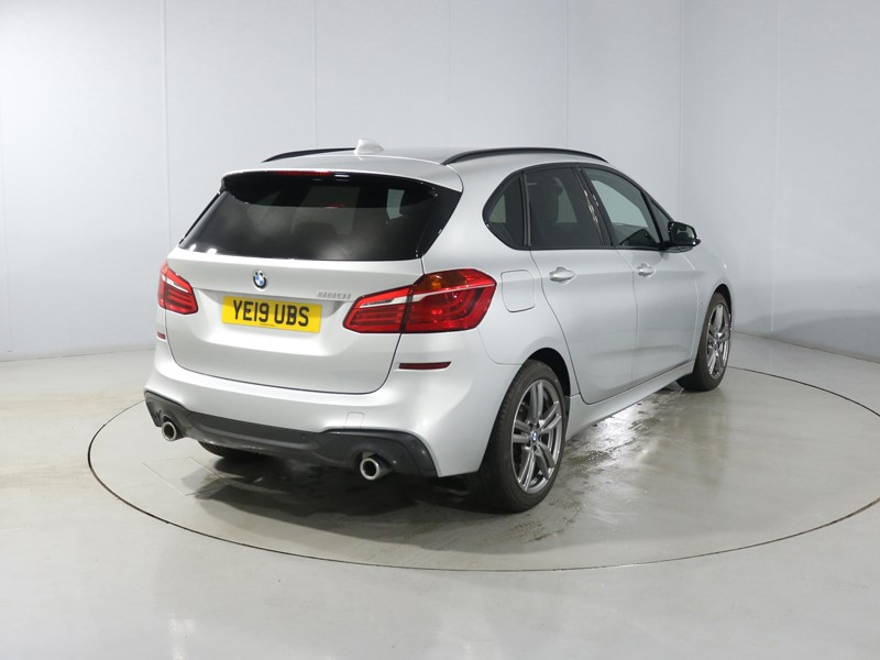 2019 (19) BMW 2 SERIES 220i M Sport 5dr DCT 4985429