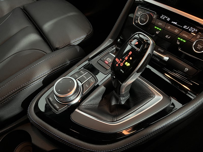 2019 (19) BMW 2 SERIES 220i M Sport 5dr DCT 4985374