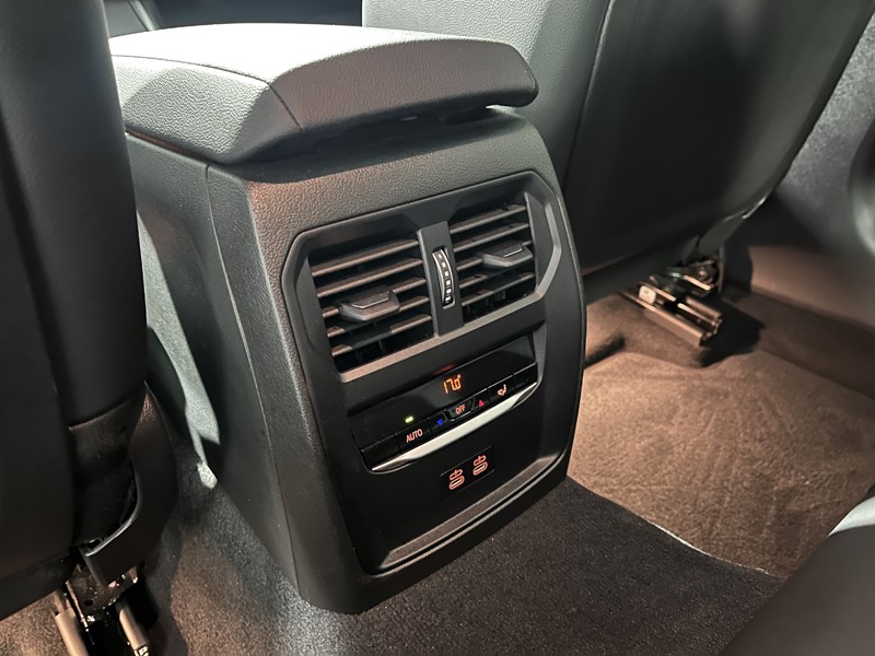 2024 (74) BMW 3 SERIES 320i M Sport 4dr Step Auto 5003547