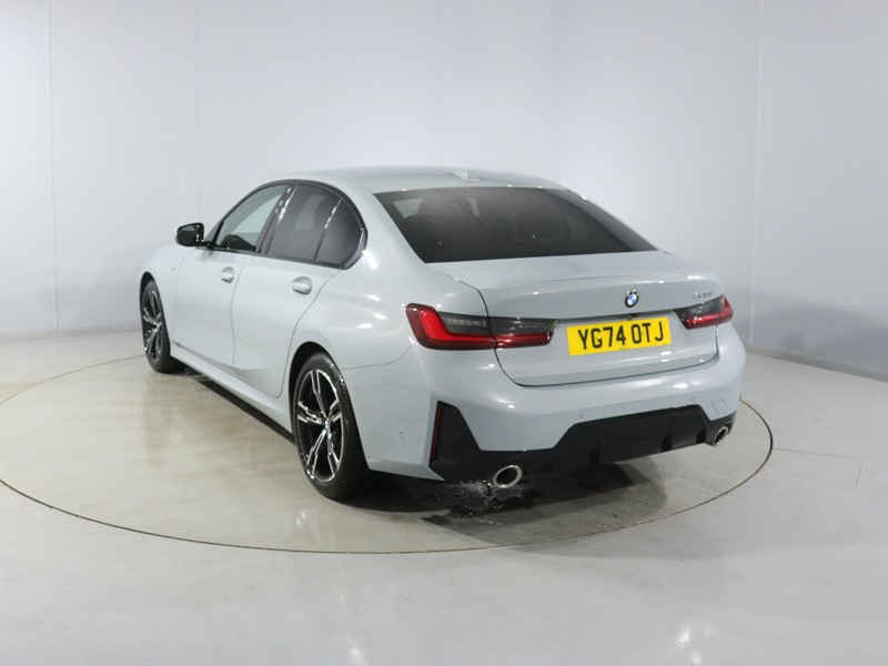 2024 (74) BMW 3 SERIES 320i M Sport 4dr Step Auto
