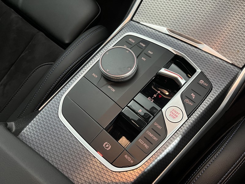 2024 (74) BMW 3 SERIES 320i M Sport 4dr Step Auto 5003517