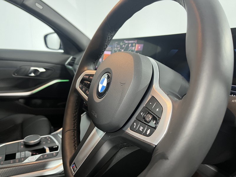 2024 (74) BMW 3 SERIES 320i M Sport 4dr Step Auto 5003579