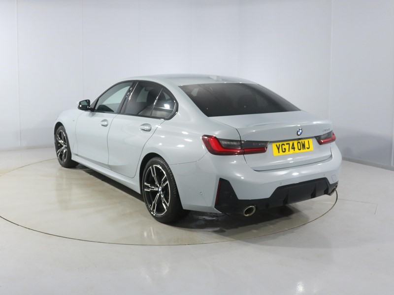 2024 (74) BMW 3 SERIES 320i M Sport 4dr Step Auto