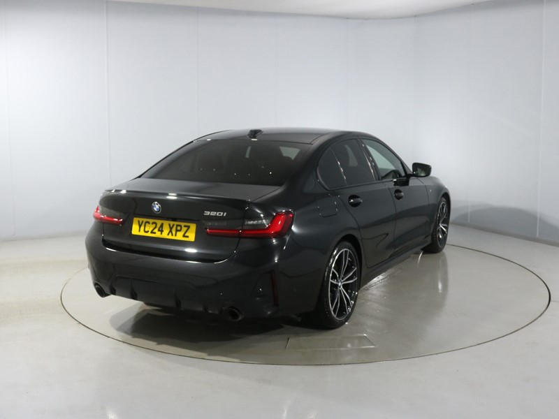 2024 (24) BMW 3 SERIES 320i M Sport 4dr Step Auto 5008133