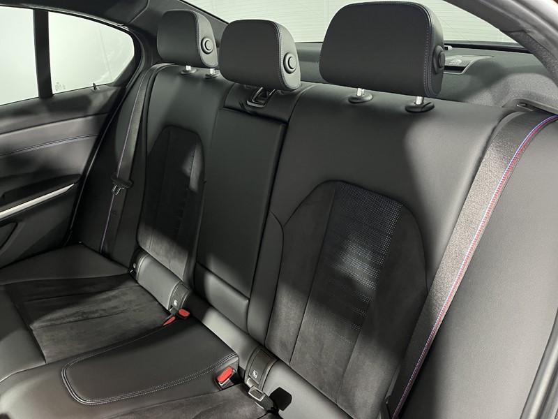 2024 (24) BMW 3 SERIES 320i M Sport 4dr Step Auto 5008101