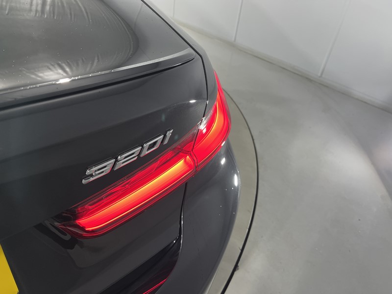 2024 (24) BMW 3 SERIES 320i M Sport 4dr Step Auto 5008130