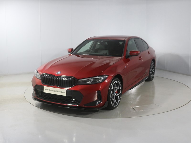 2026 (75) BMW 3 SERIES 330e 22.3 kWh M Sport 4dr Step Auto [Pro Pack] 5364665