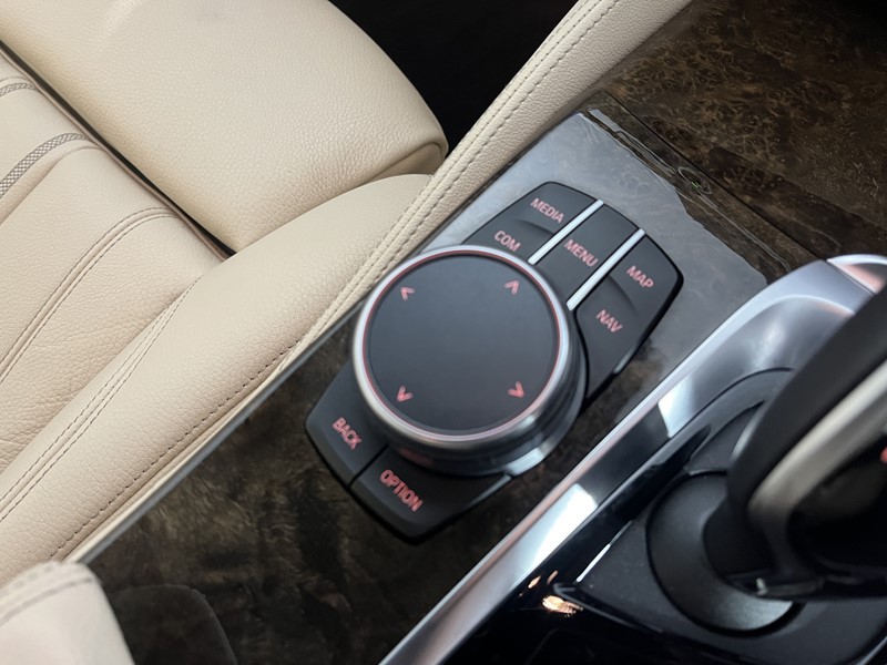 2020 (69) BMW 5 SERIES 540i xDrive M Sport 4dr Auto 5037347