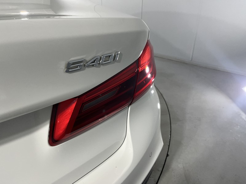2020 (69) BMW 5 SERIES 540i xDrive M Sport 4dr Auto 5037358