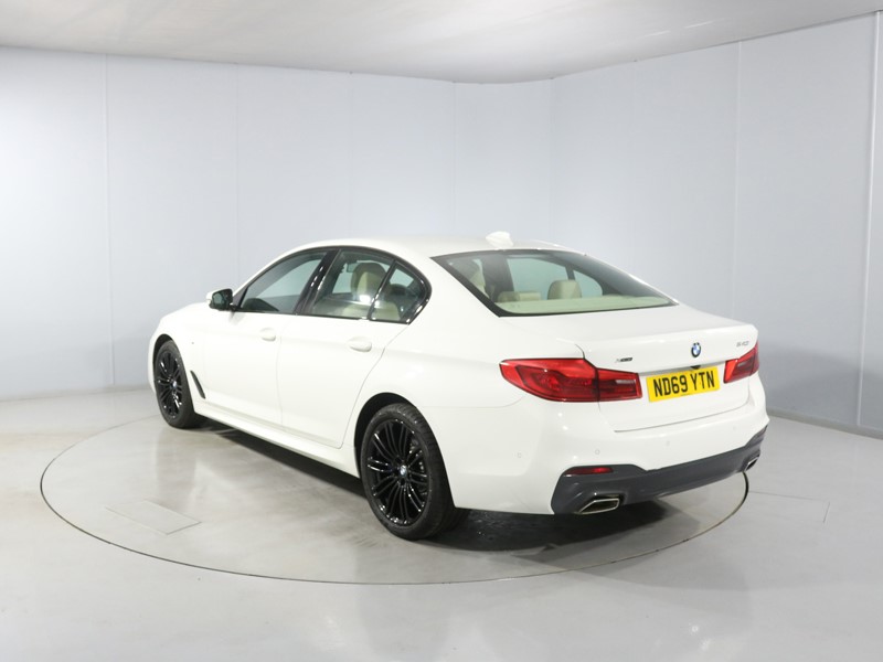 2020 (69) BMW 5 SERIES 540i xDrive M Sport 4dr Auto
