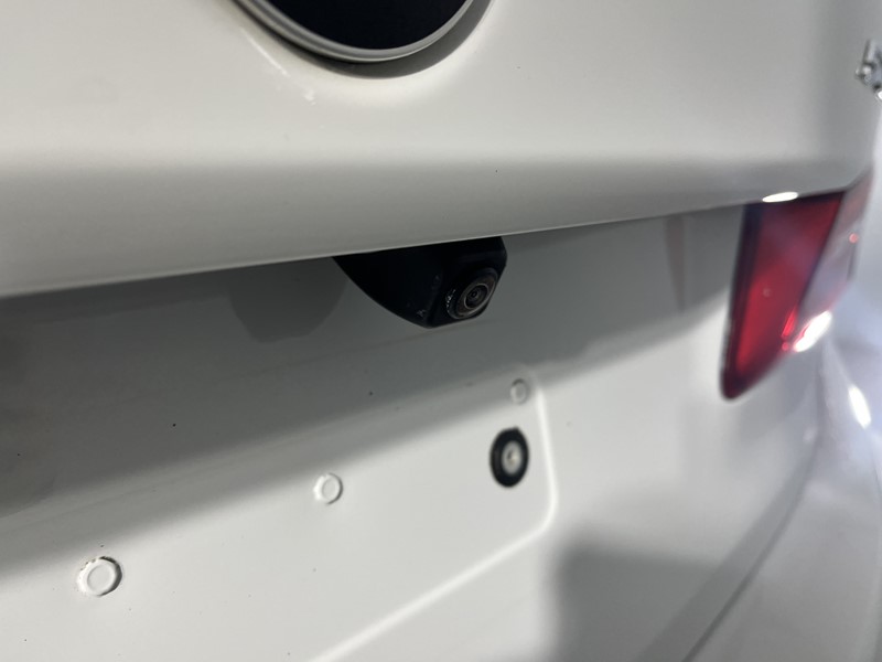 2020 (69) BMW 5 SERIES 540i xDrive M Sport 4dr Auto 5037359